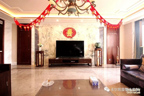卡爾·凱旋木門：雅靜東方，當代中國！