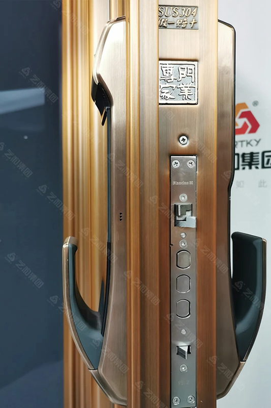 藝和門業(yè)：新中式鋼銅門 獨具魅力