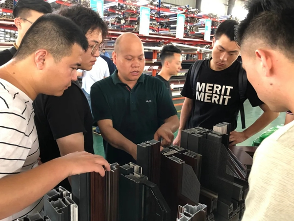 開開門窗|走進開開門窗廠，領略開開匠心