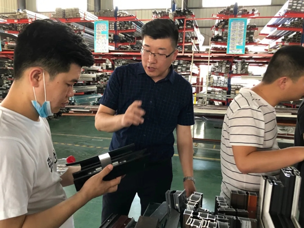 開開門窗|走進開開門窗廠，領略開開匠心