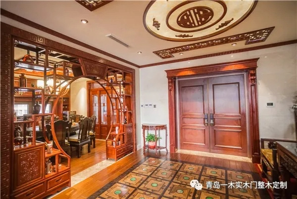 青島一木案例實拍：傳統(tǒng)中式風(fēng) 展現(xiàn)家居層次美