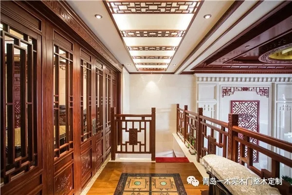 青島一木案例實拍：傳統(tǒng)中式風(fēng) 展現(xiàn)家居層次美
