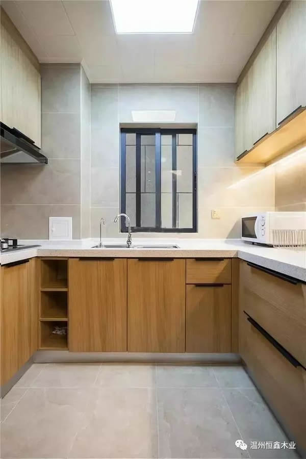 恒鑫木業(yè)：100m2現(xiàn)代簡約家裝設(shè)計案例