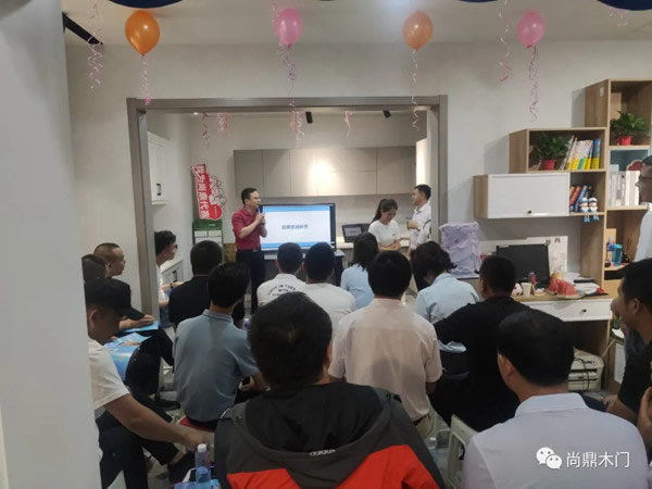 尚鼎木門鼎盛華之家店盛大開業
