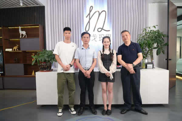 高端實木定制，就選一品迪邦漆
