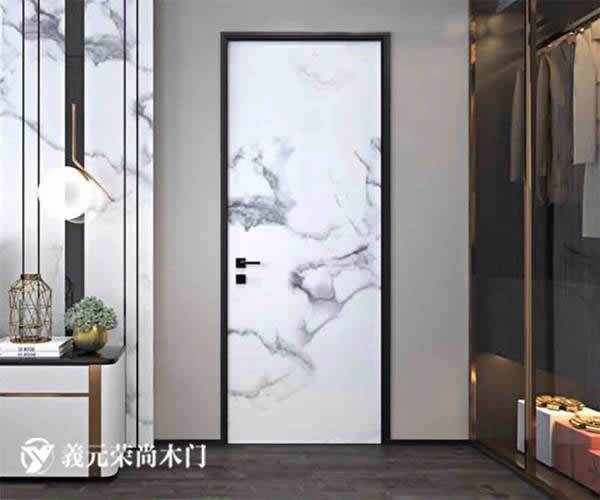 義元榮尚木門：輕奢極簡正當道