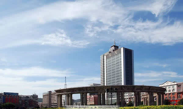 廣千木門·山西離石體驗館，引領整木定制新風尚