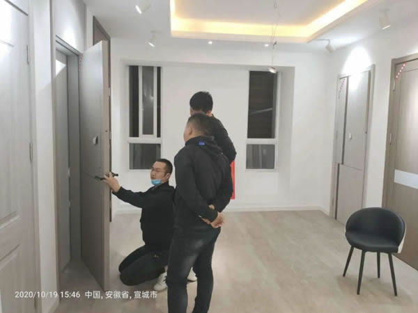 樂事木門實地到店進行經銷商開業培訓