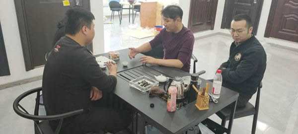 樂事木門實地到店進行經銷商開業培訓