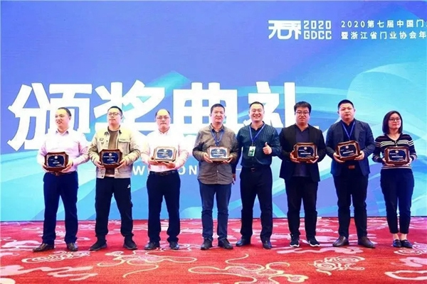 傳承家居工匠精神 喬治伯爵斬獲業界“木作工匠獎”