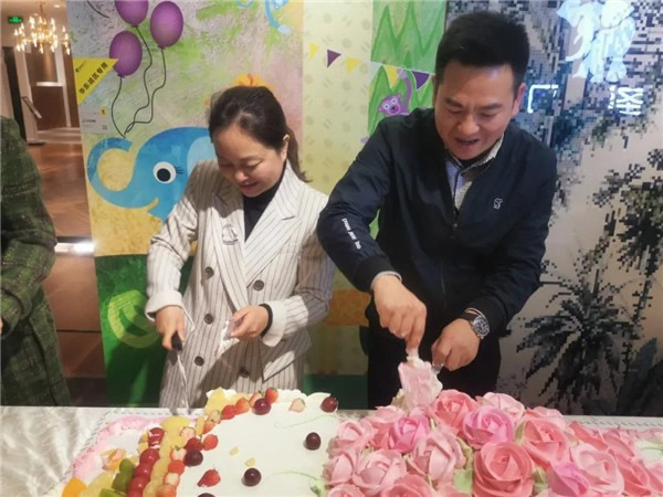 圣象：新年家庭大會順利開展