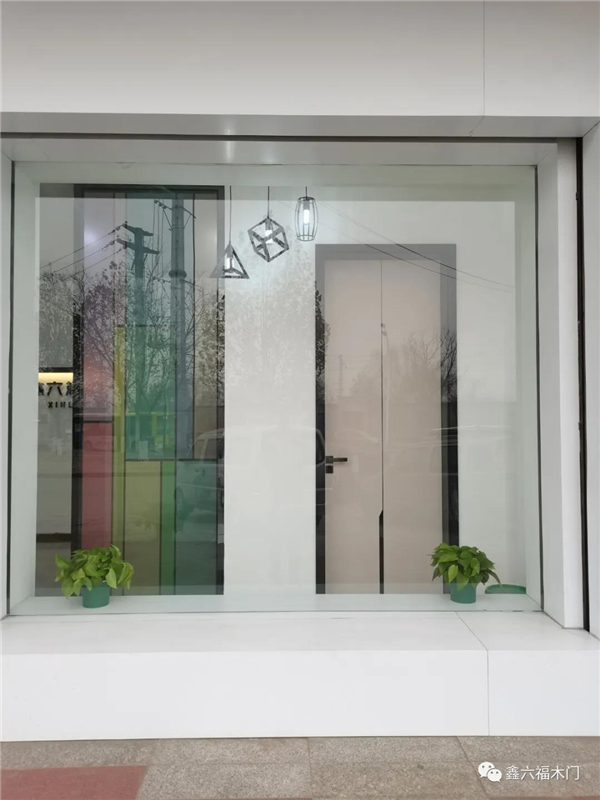 鑫六福木門：產品與店面形象的珠聯璧合