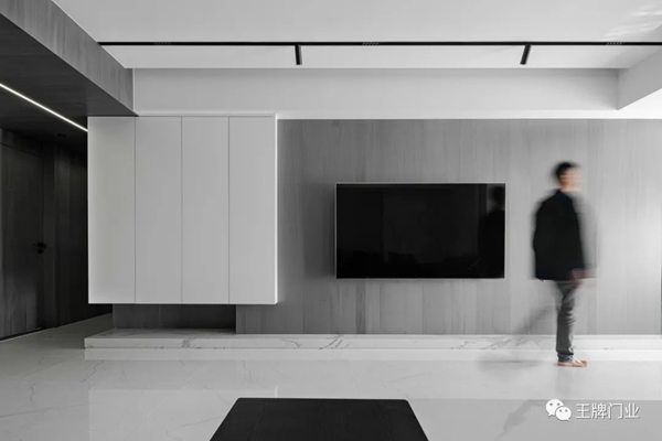 世紀王牌全屋定制：用愛筑家 營造美滿空間