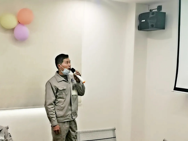 圣象華宇工廠“迎戰2021”年會議成功舉行