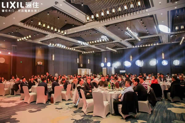 “牛”轉乾坤，2021驪住通世泰全國經銷商大會圓滿落幕！