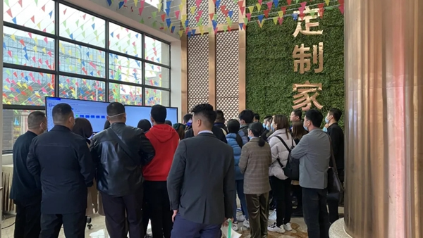 尚鼎定制家憑借強大實力 榮獲兩項大獎