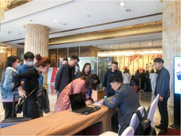 金騎士T型木門啟航培訓班成功舉行