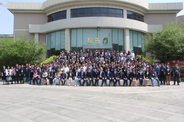 金納萊木門2021微定制全國峰會圓滿落幕