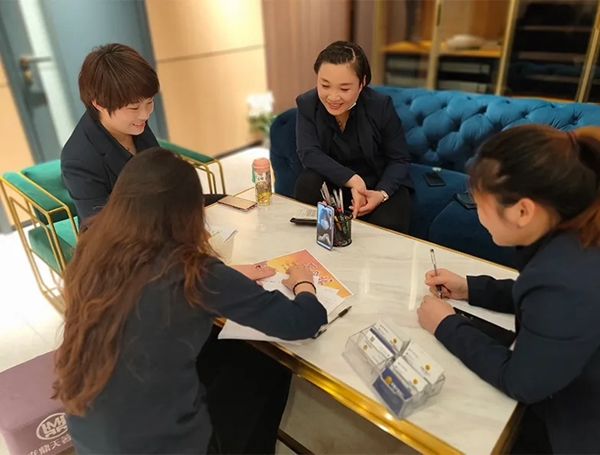 龍鼎天著北京北四環店大興店榮獲三月份居然裝飾 五星級合作品牌