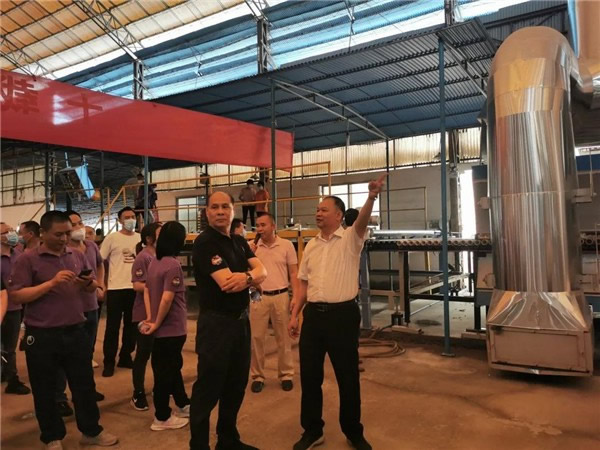 潤成創展聯動洛果商貿走進新潤成陶瓷參觀交流