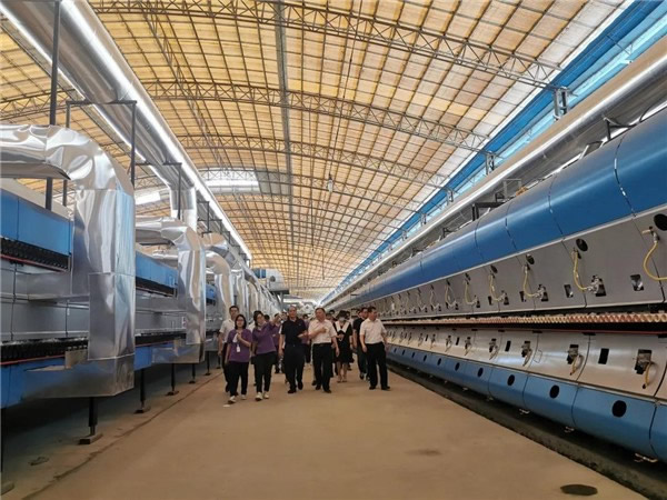 潤成創展聯動洛果商貿走進新潤成陶瓷參觀交流