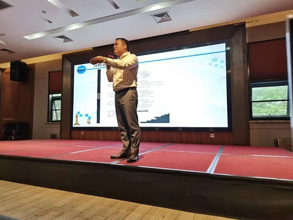 嘉尊木門|2021年全國(guó)巡回贏銷峰會(huì)（南陽(yáng)站）圓滿成功！