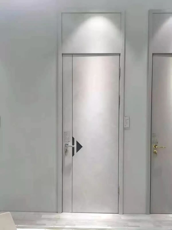 曼寶迪木門