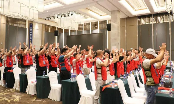 三峰家居丨全國卓越經銷商聚首一堂，蓄力前行，誰與爭峰！