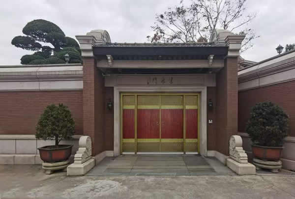 歐華尊邸鑄鋁門給你不一樣的儀式感