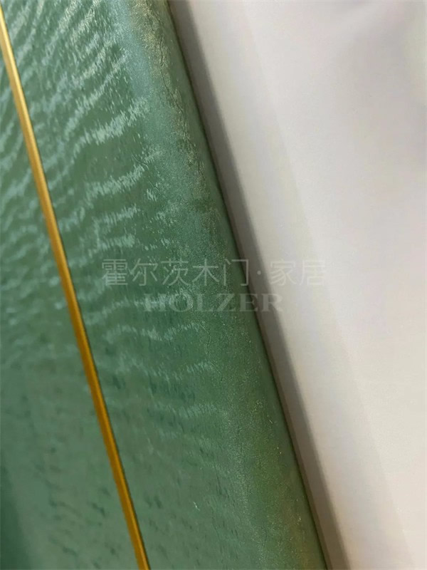 霍爾茨木門：當下最熱紅配綠，竟然這么高級！