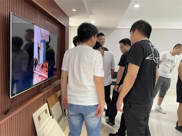 千鼎門業| 黑碳系列及格柵產品培訓