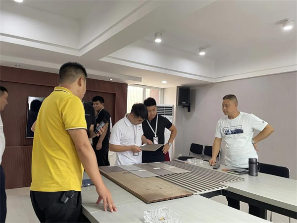 千鼎門業| 黑碳系列及格柵產品培訓