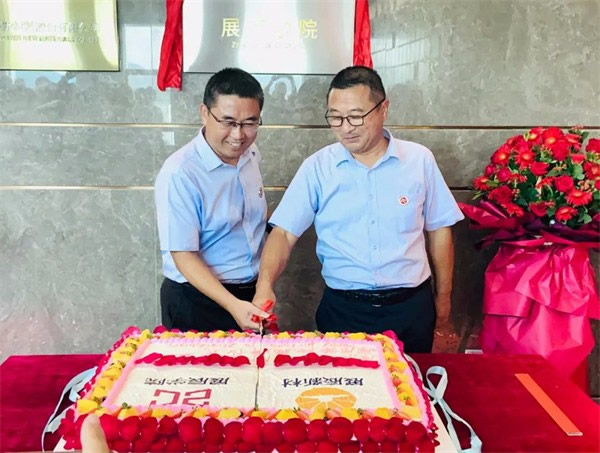 展辰：春華秋實，今天三喜臨門