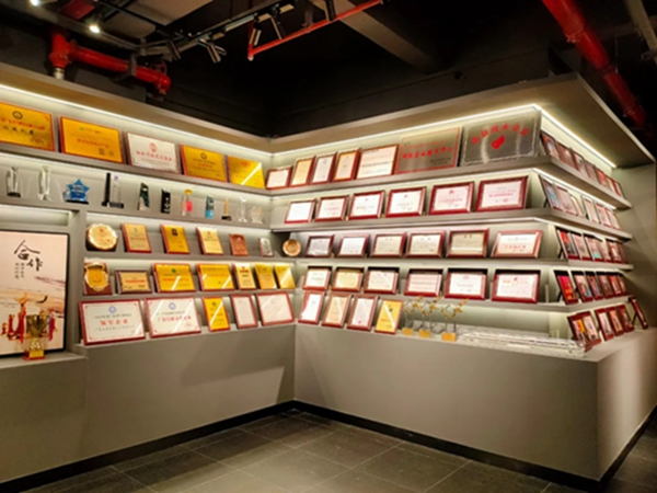 兩手堅(jiān)持，三大保障 潤成創(chuàng)展全面推進(jìn)企業(yè)文化建設(shè)