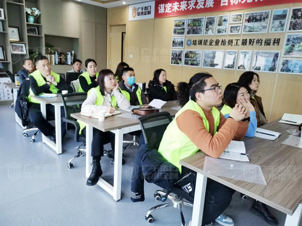 夯實基礎 逐夢前行 | 廣千商學院2112班金牌店長特訓營圓滿告捷