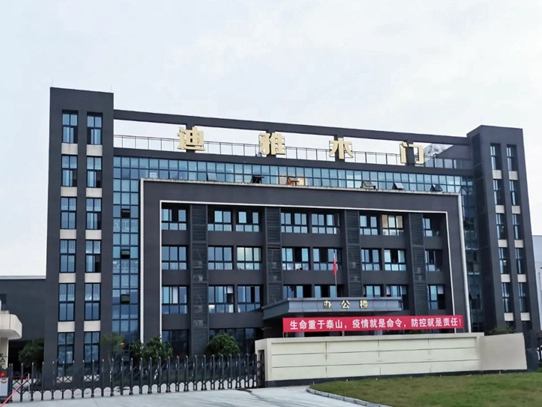 現在加盟迪雅木門可以嗎？迪雅木門開工大吉