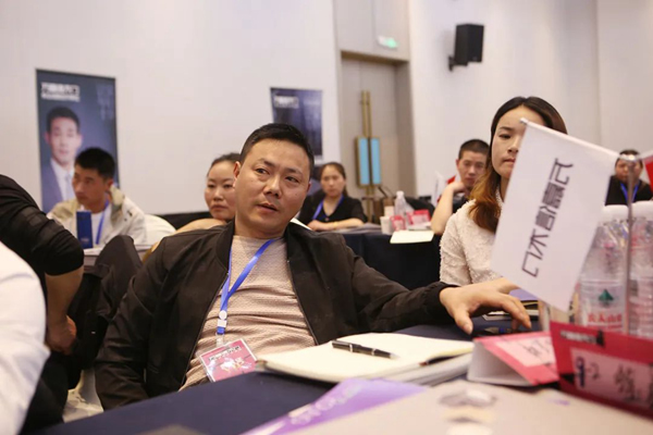 勢·英雄匯聚 | 萬嘉信木門2022經(jīng)銷商賦能峰會南昌站圓滿收官
