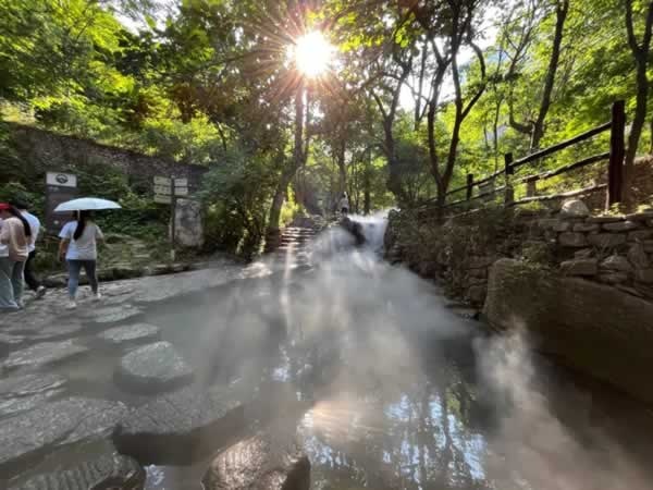 廣千木門