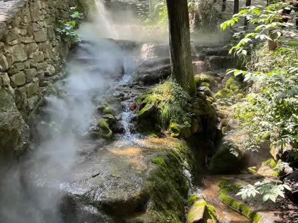 廣千木門