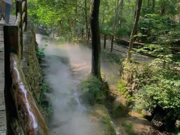 廣千木門