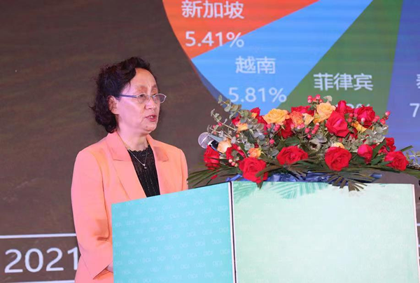榮譽速遞 | 水性木器涂料研討會召開，展辰以實際行動助力行業發展