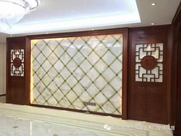 冠牛木門 | 新中式電視背景墻，古典雅致