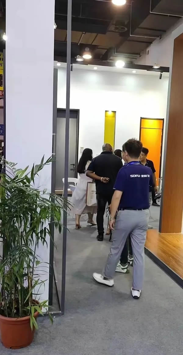 索福木門 | 直擊現場，SOFU.金域門博會首日反響熱烈，精彩紛呈！