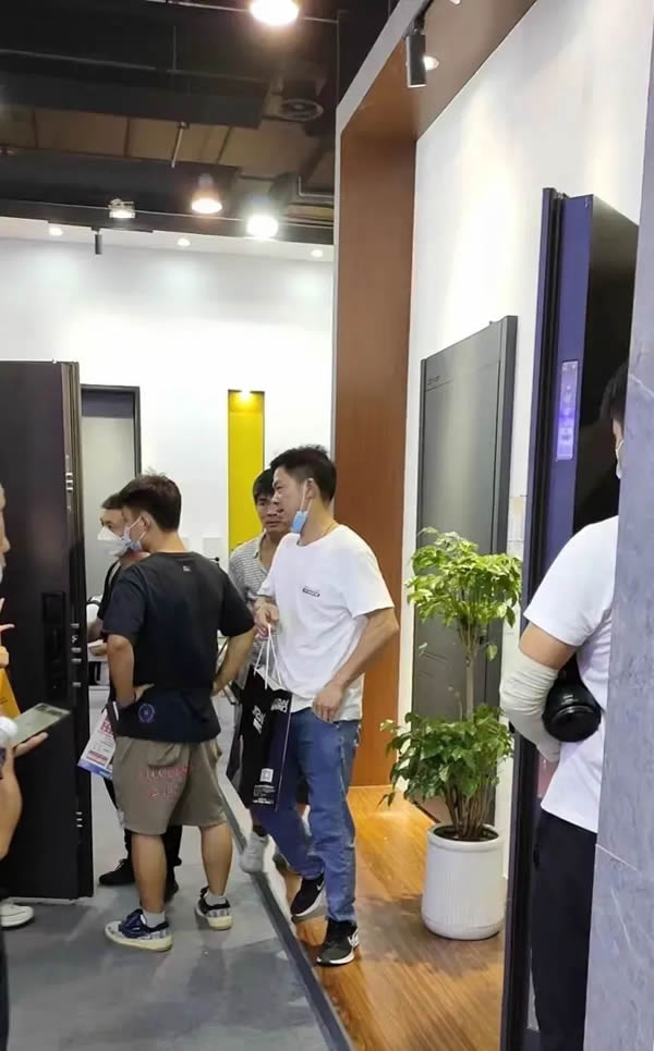 索福木門 | 直擊現場，SOFU.金域門博會首日反響熱烈，精彩紛呈！