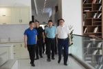 喬治伯爵木門 | 重慶市人大常委會原副主任余遠牧蒞臨我司調研