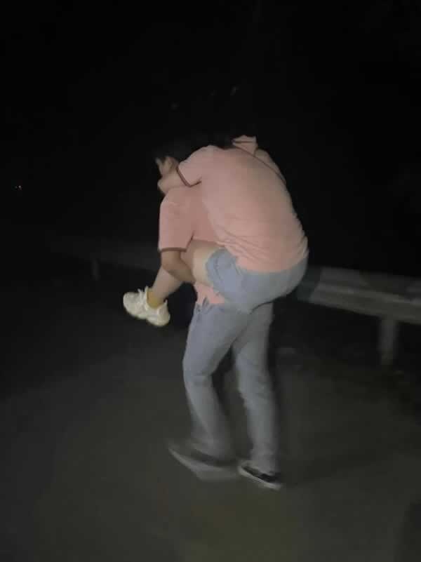 嘉尊木門