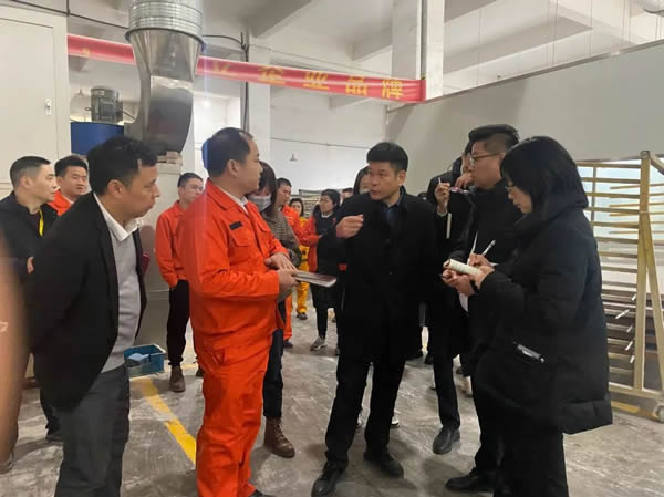 續(xù)航聚力、全員行動|王力木門全面打響降本增效攻堅戰(zhàn)！