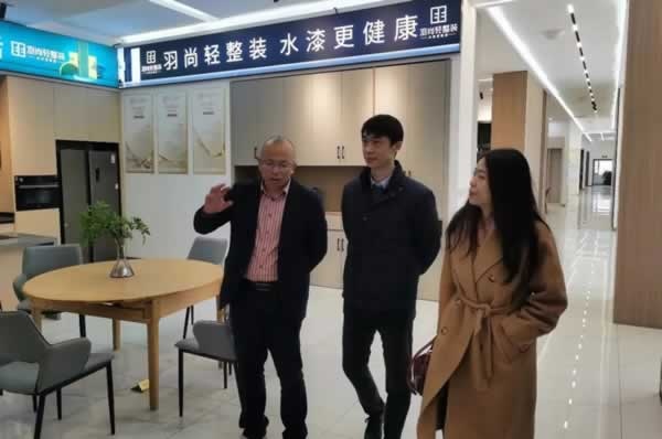 喬治伯爵木門