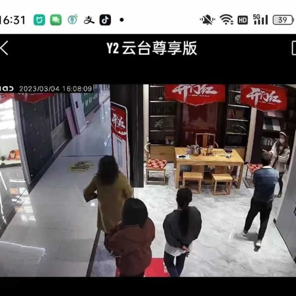 兄弟木門