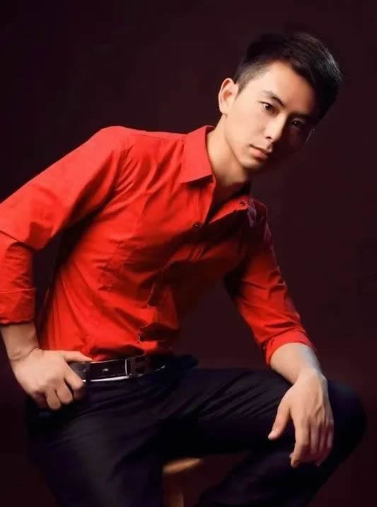 尚佰高定丨有溫度的客廳，收獲愛與陪伴的家居空間
